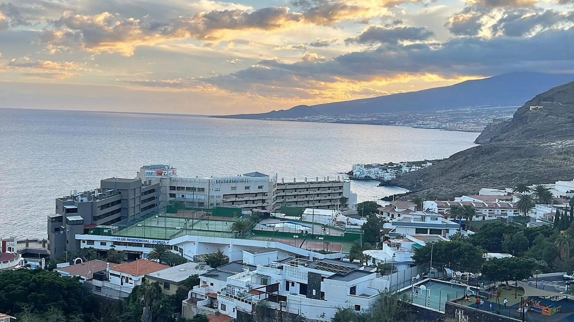 Astro House Lägenhet Tabaiba Spanien